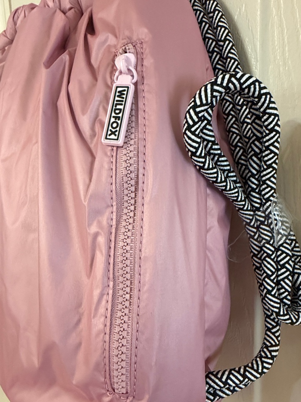 🎀 Wildfox Rose Clair Light  Pink Drawstring Tote Backpack 🎀 NWT 🎀 - Picture 16 of 16